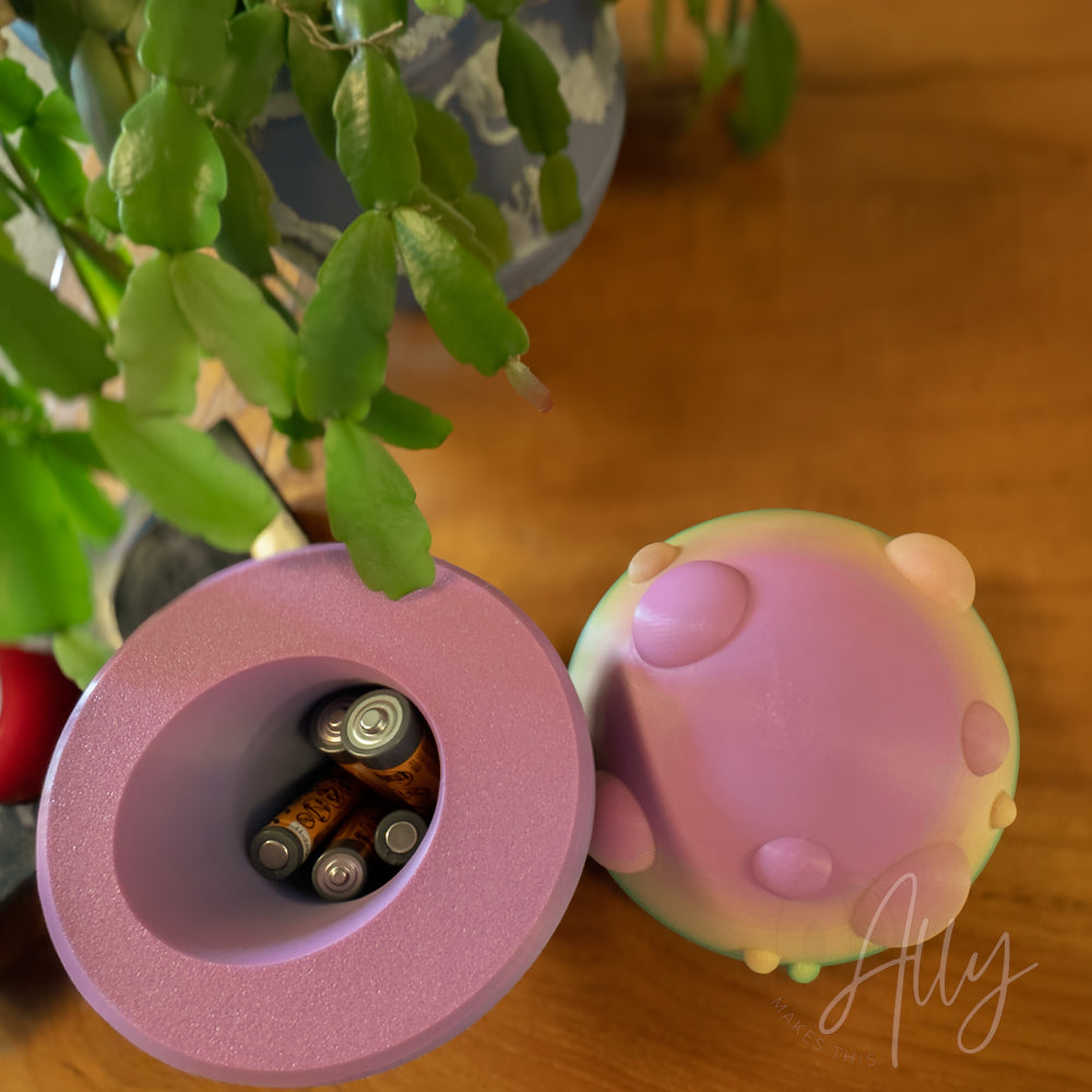 Mushroom Cable Holder with Secret Storage - Kawaii style accessory